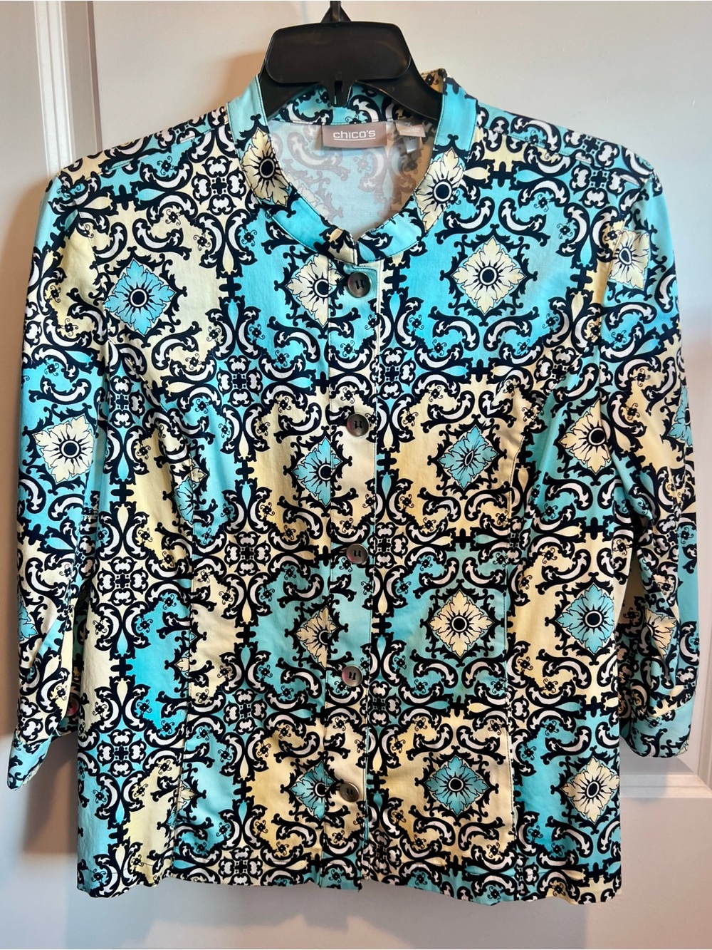 CHICO’S FLORAL MULTICOLOR JACKET-SIZEO-REGULAR SIZE 3 3/4 SLEEVES